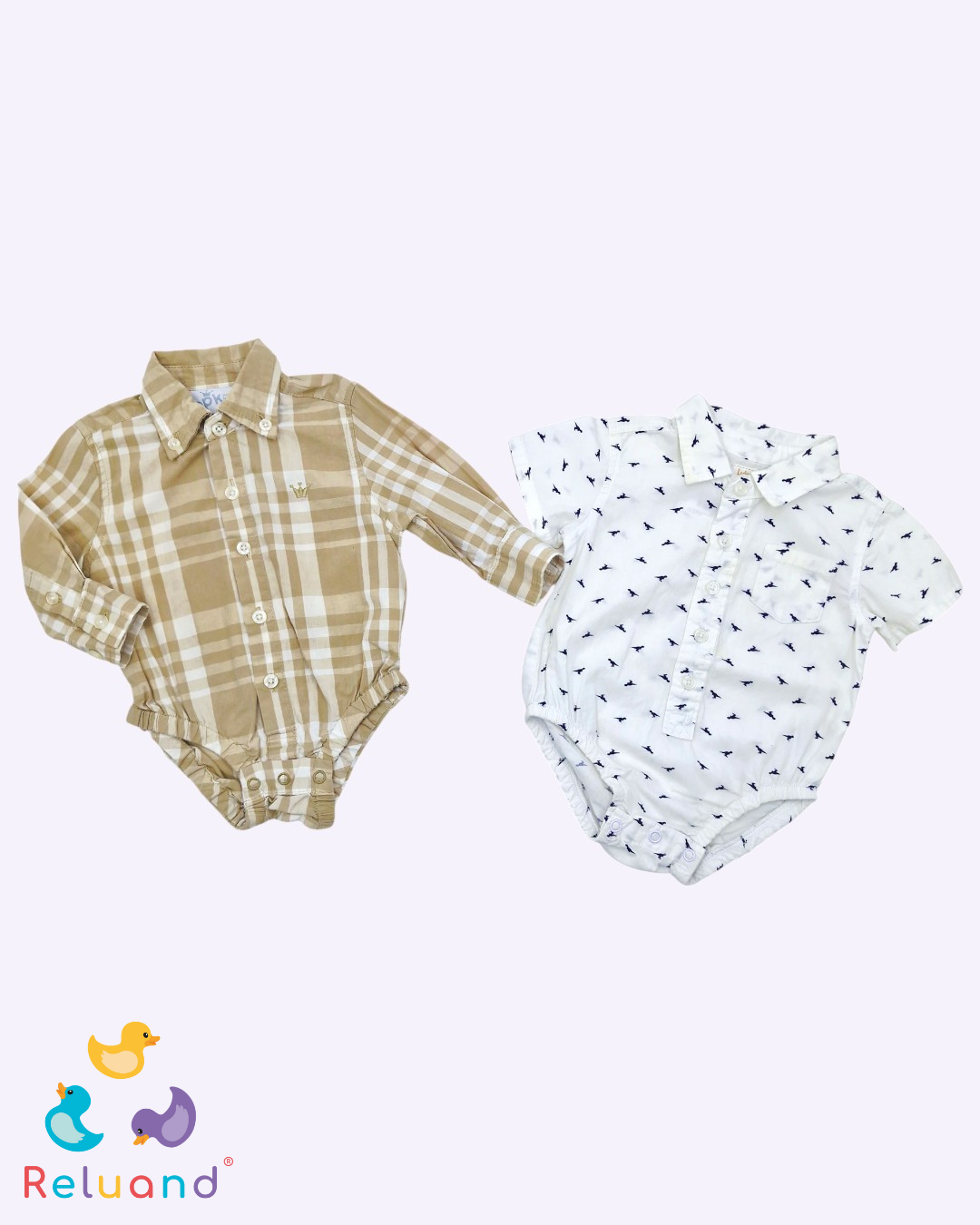 Set X2 bodies: blanco con dinosaurios azules y beige a cuadros manga larga, Talla 3 meses.