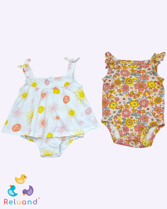 Set bodies X2: blanco con soles minimalistas en amarillo y salmón, floral, Talla 0 a 3 meses.
