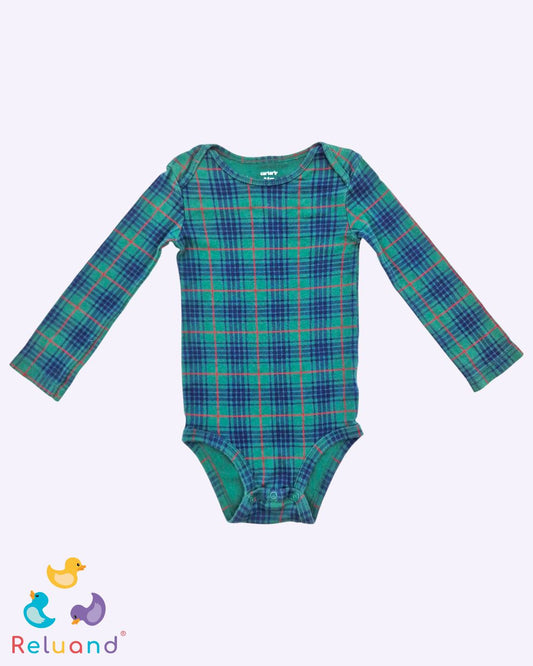 Body verde estilo escoces, marca Carter´s, talla 24 meses.