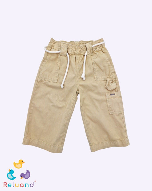 Pantalón beige Marca Offcorss, talla 3T.