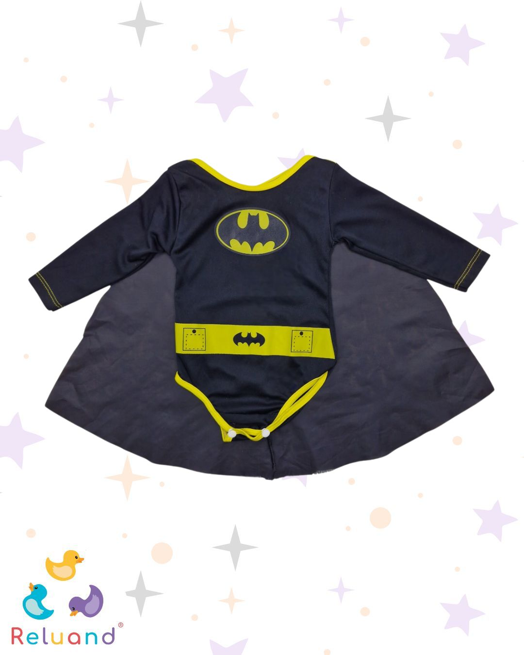 Disfraz Batman en color negro y amarillo: incluye body manga larga con logo y capa negra, talla 0 a 3 meses, incluye accesorios.