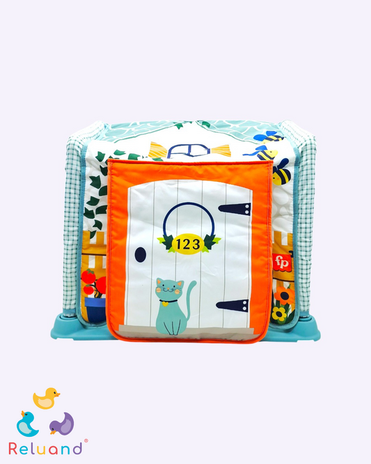 Gimnasio de actividades musicales 3 en 1 Marca Fisher Price, precio nuevo de $450.000.