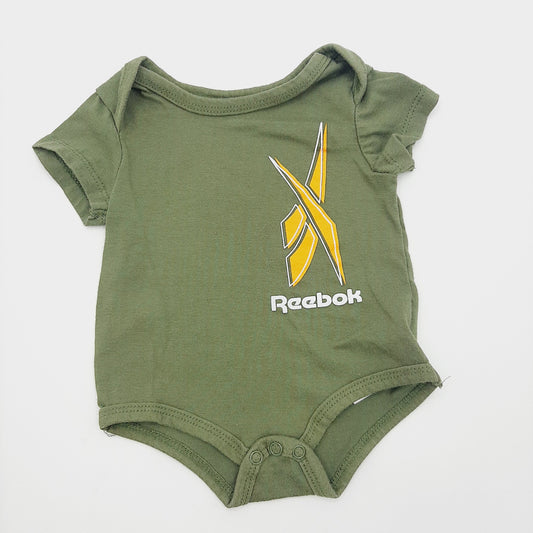 Body verde 0-3M marca Reebok