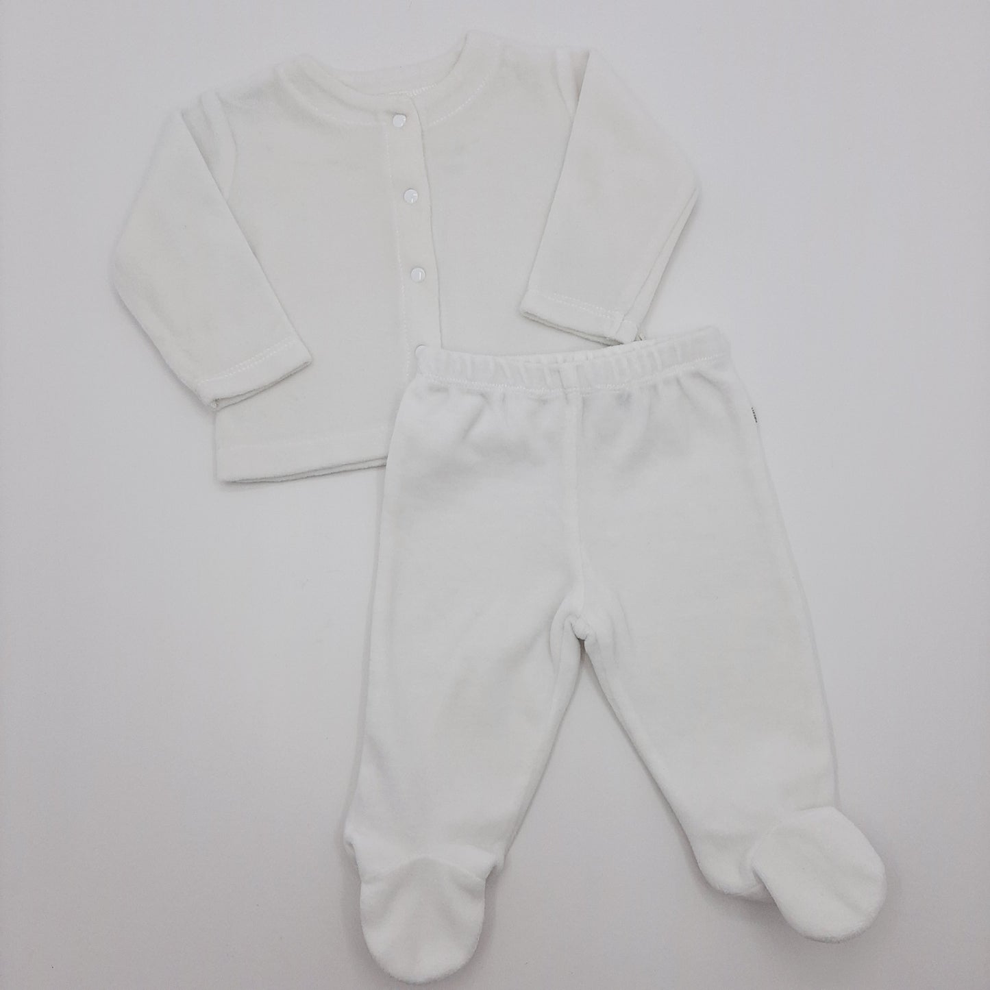 Conjunto blanco 0-3M marca Baby Fresh