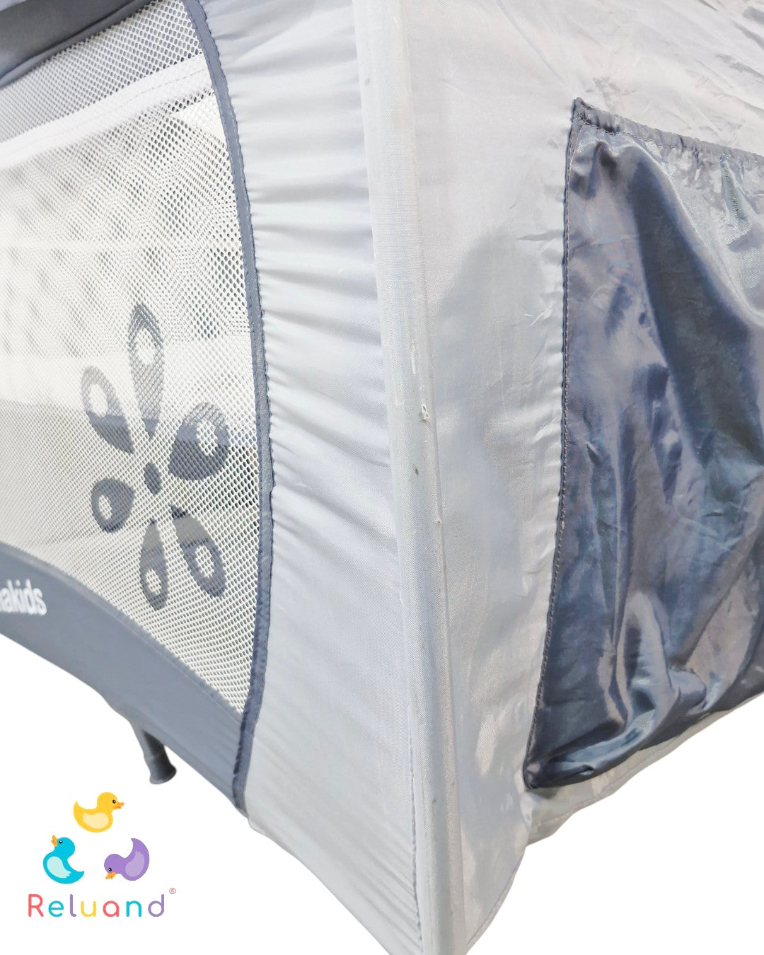 Cuna Corral Mama Kids Gris — Con Toldillo, Móvil y 3 Niveles | Usada