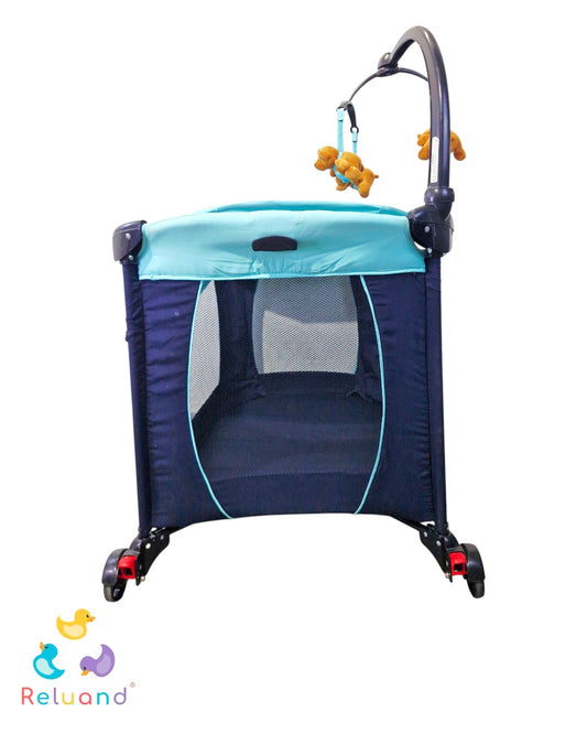 Cuna Corral Master Kids Verde Menta con Azul Oscuro — Con Cambiador y Móvil | Buen Estado