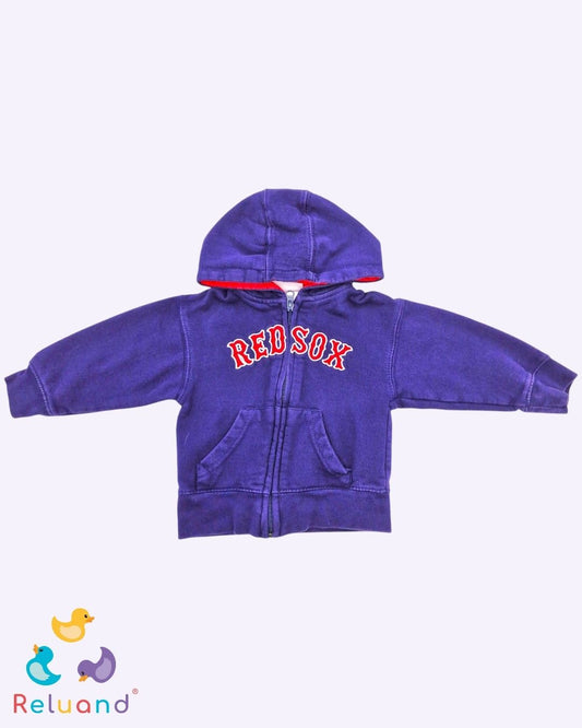 Saco en color azul oscuro con rojo, marca Genuine Merchandise, talla 2T.