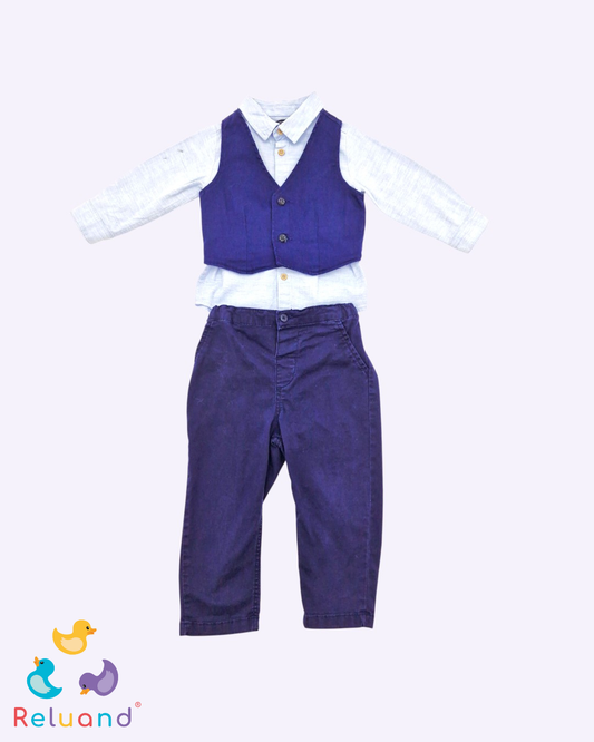 Conjunto X3 prendas; camisa azul celeste, pantalón y chaleco en azul oscuro marcas H&M - Offcorss, talla 18 meses.