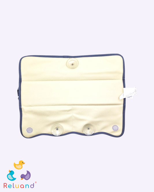 Codera color gris para la bañera del bebé, Marca Skip-Hop.