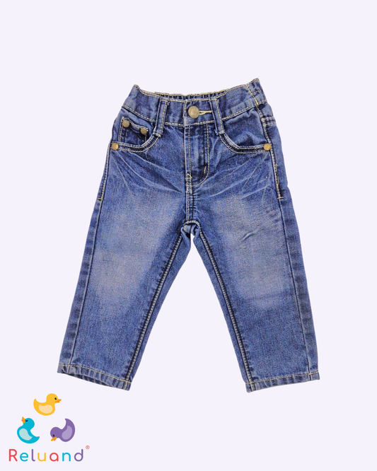 Jean azul petróleo, bolsillos funcionales, rigido, Talla 6 a 12 meses.