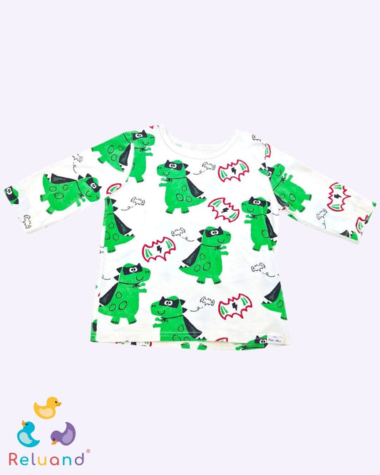 Buso en color crema con dinosaurios verde, talla 4T.