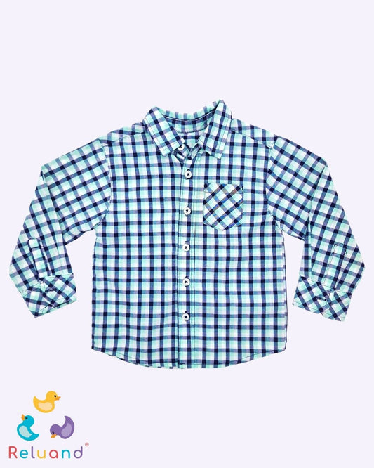 Camisa color verde menta, azul oscuro y blanco, talla 4T.