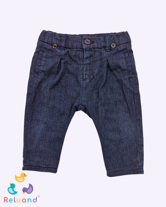 Pantalón elegante en color gris verdoso clásico, Marca Zara, Talla 3 a 6 meses.