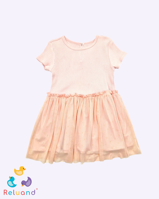 Vestido en color nude con tutu integrado y en tela Rib, marca Baby Fresh, talla 18 a 24 meses.
