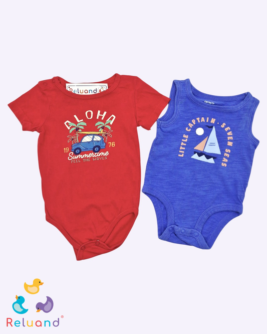Set X2 bodies: azul medio con impreso de barco y rojo con impreso aloha y carro azul, Talla 3 meses.