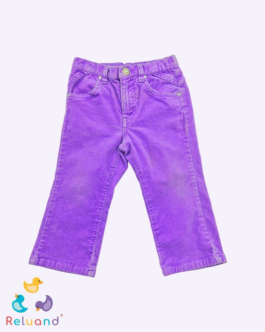 Pantalón color lila, marca Circo, talla 2T.