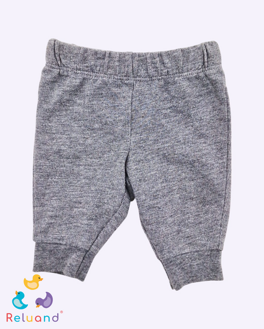 Pantalón gris, Marca Carter´s, Talla NB.
