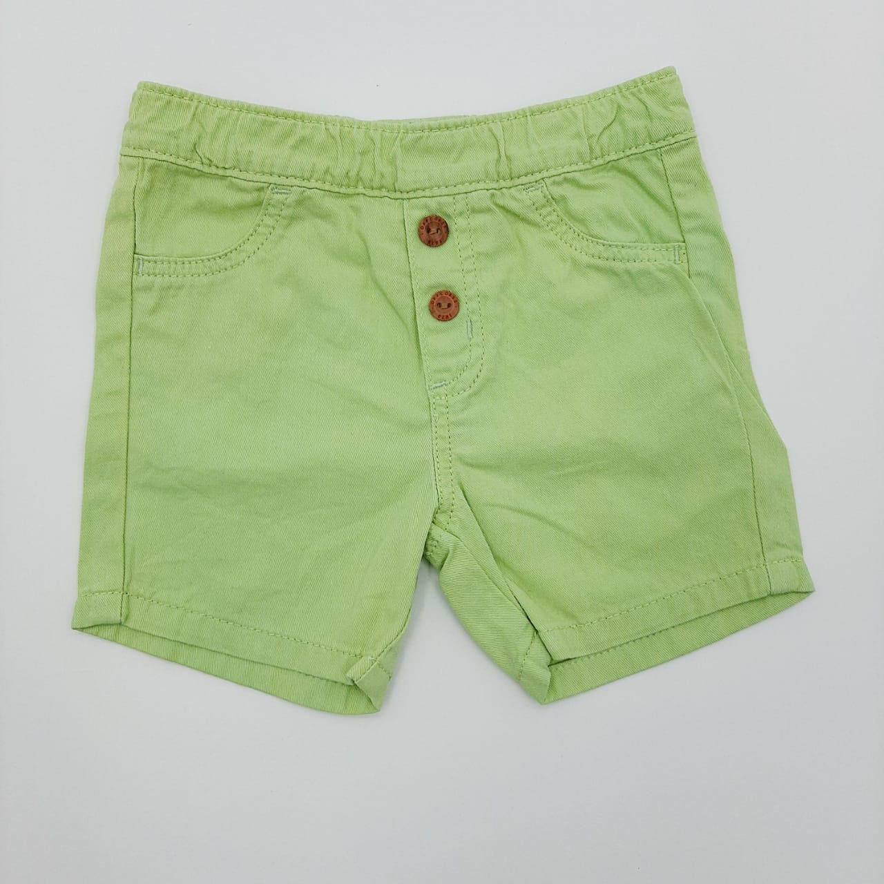 Short verde marca Offcorss