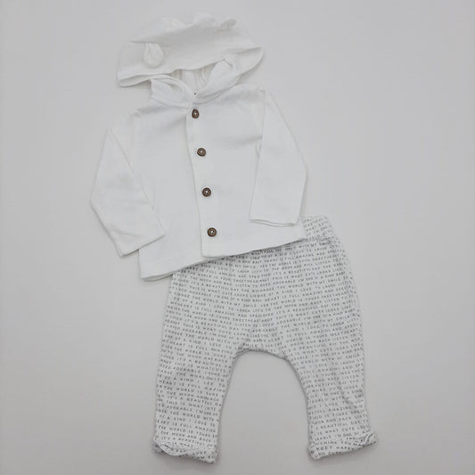 Conjunto blanco de letras 3M marca Carter´s