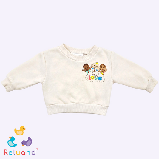 Conjunto sudadera beige con impreso love arcoiris y niños, Marca Cocomelon, Talla NB.