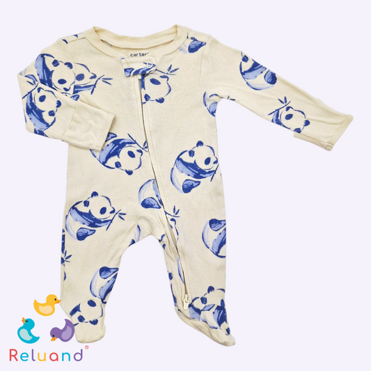 Set pijamas X2 amarillo a rayas con cabra y beige con osos azules, Marca Carter´s, Talla NB.