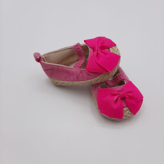 Zapatos moño fucsia Talla 0