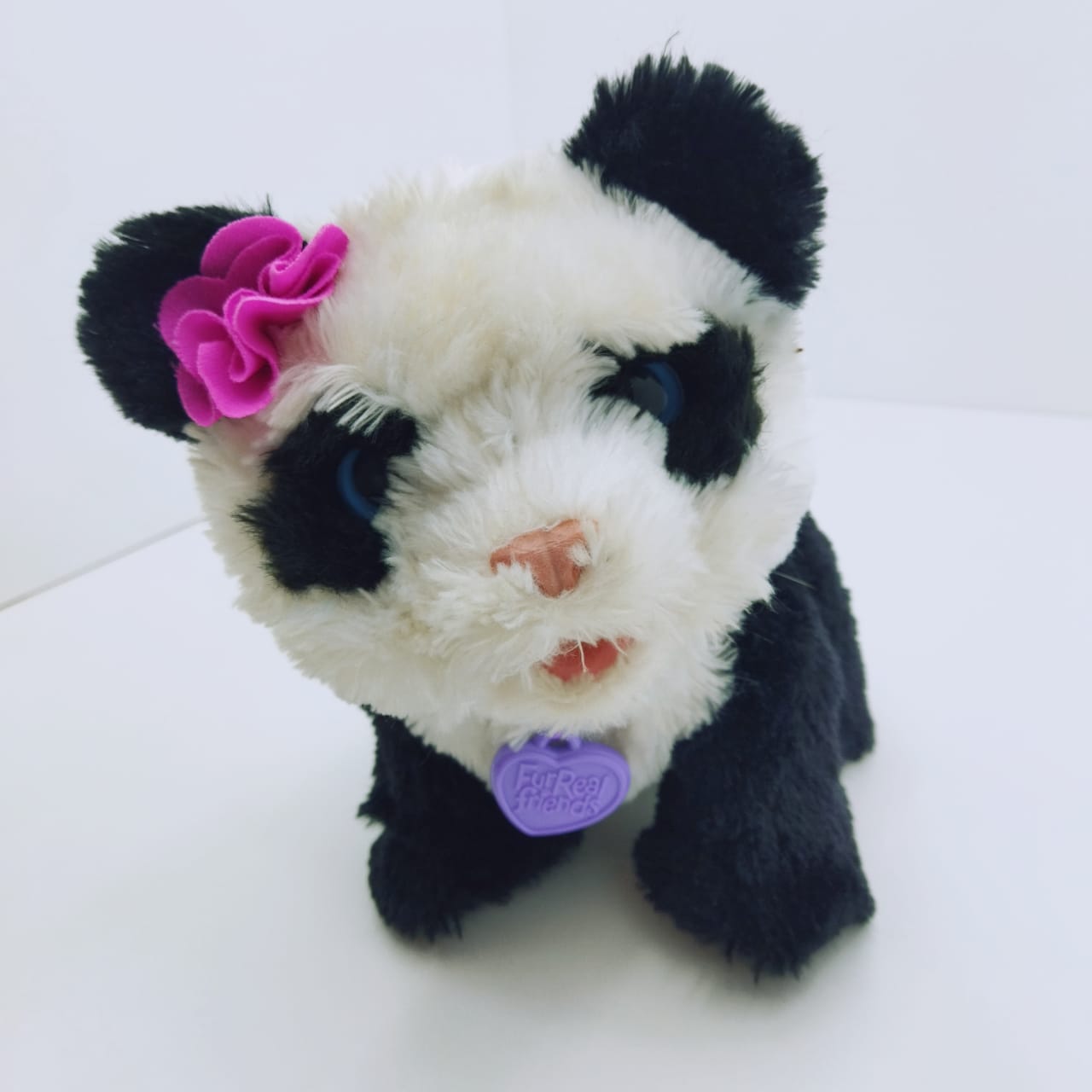 FurReal Friends bebé panda pom pom