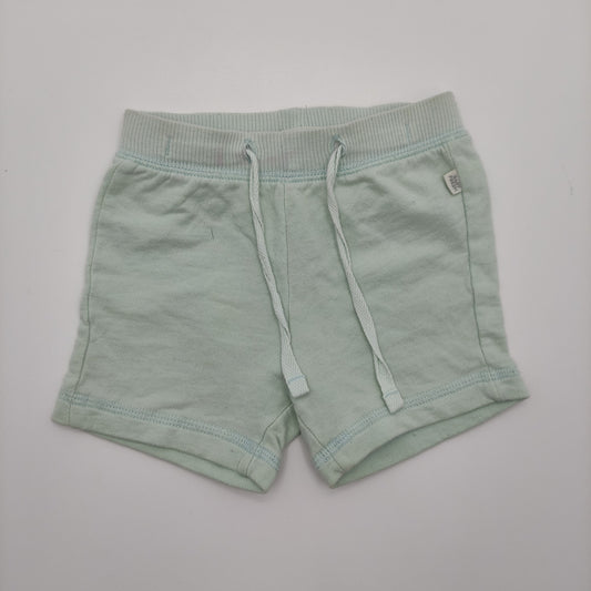 Short verde 6-9M marca Baby Fresh