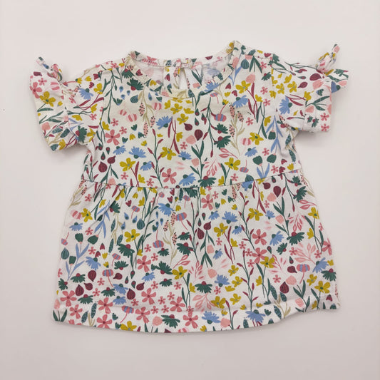 Blusa de flores de colores 6M marca Carter´s