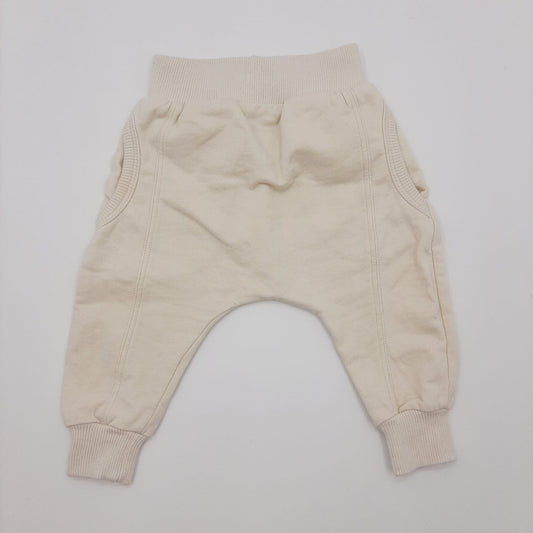 Pantalon beige 0-3M marca Baby Fresh