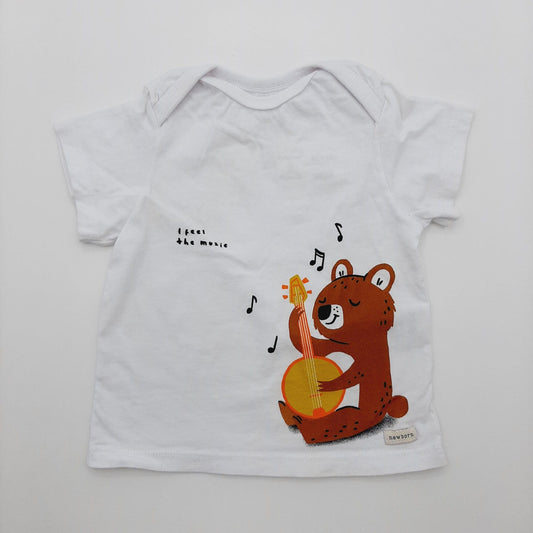 Camiseta blanca de oso 12M marca Offcorss