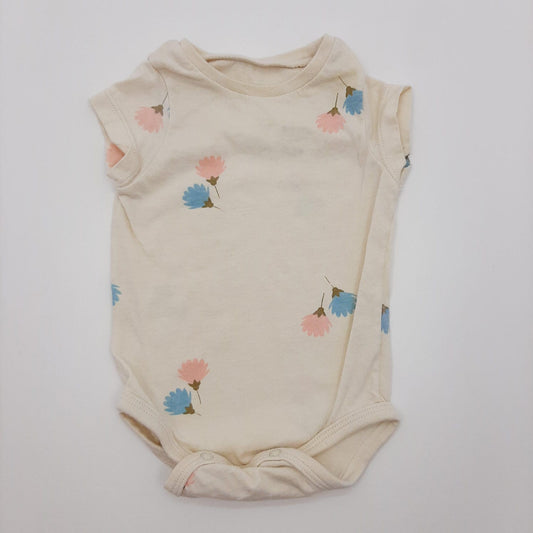 Body beige de flores 0-3M marca Baby Fresh