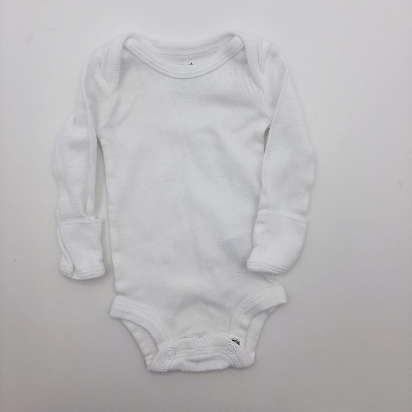 Body blanco manga larga Prematuro Marca Carters