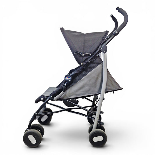 Coche Paseador Chicco Tipo Sombrilla Gris con Negro — Práctico y Liviano | Usado
