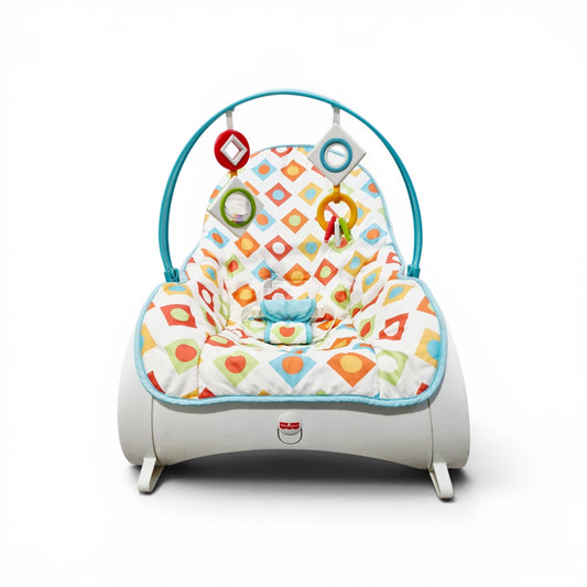 Silla Mecedora Crece Conmigo Fisher Price Multicolor — Con Vibración | Usada