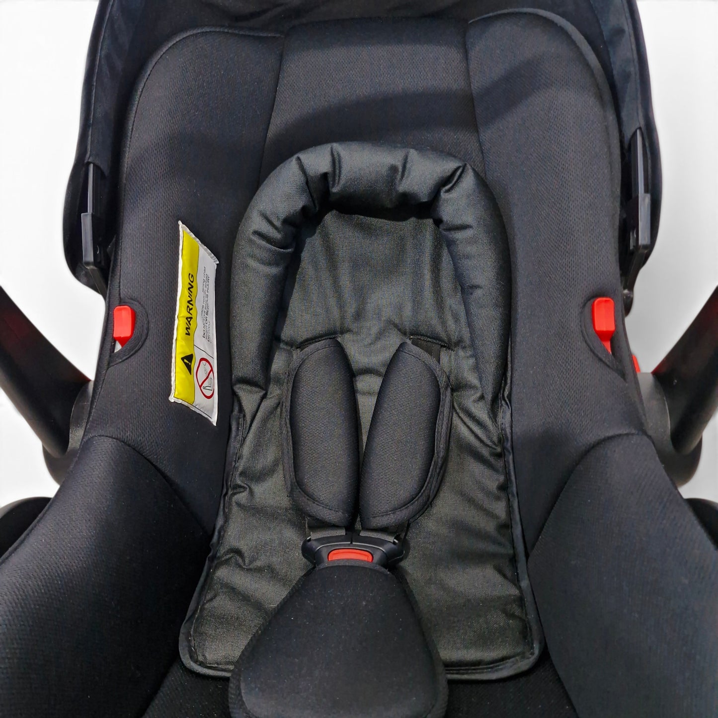 Silla de Carro Tipo Huevito Dulcebaby Negro — Con Estabilizador Recién Nacido | Usada